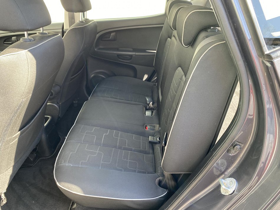 Kia Venga 1.6 CVVT 