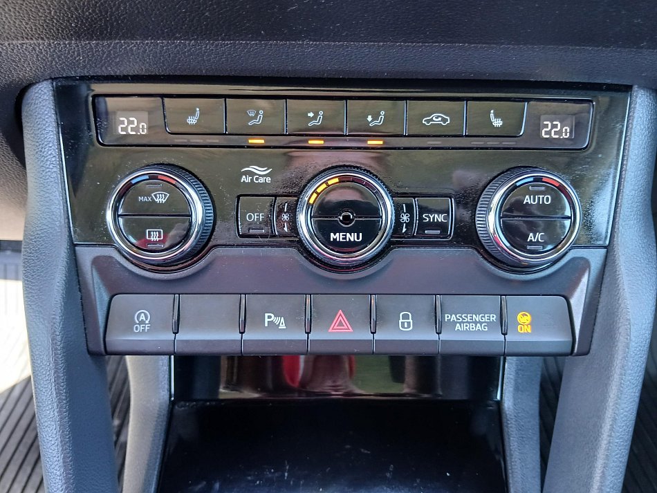 Škoda Karoq 2.0 TDi  4x4