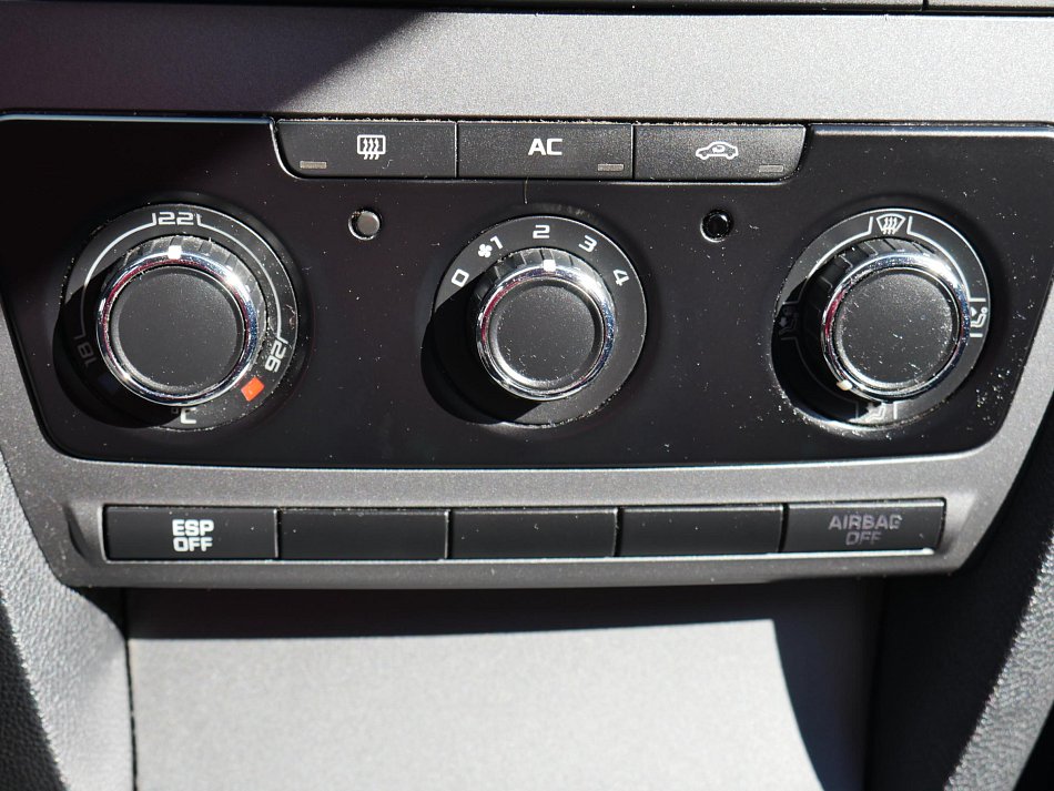Škoda Octavia II 1.6 MPI 