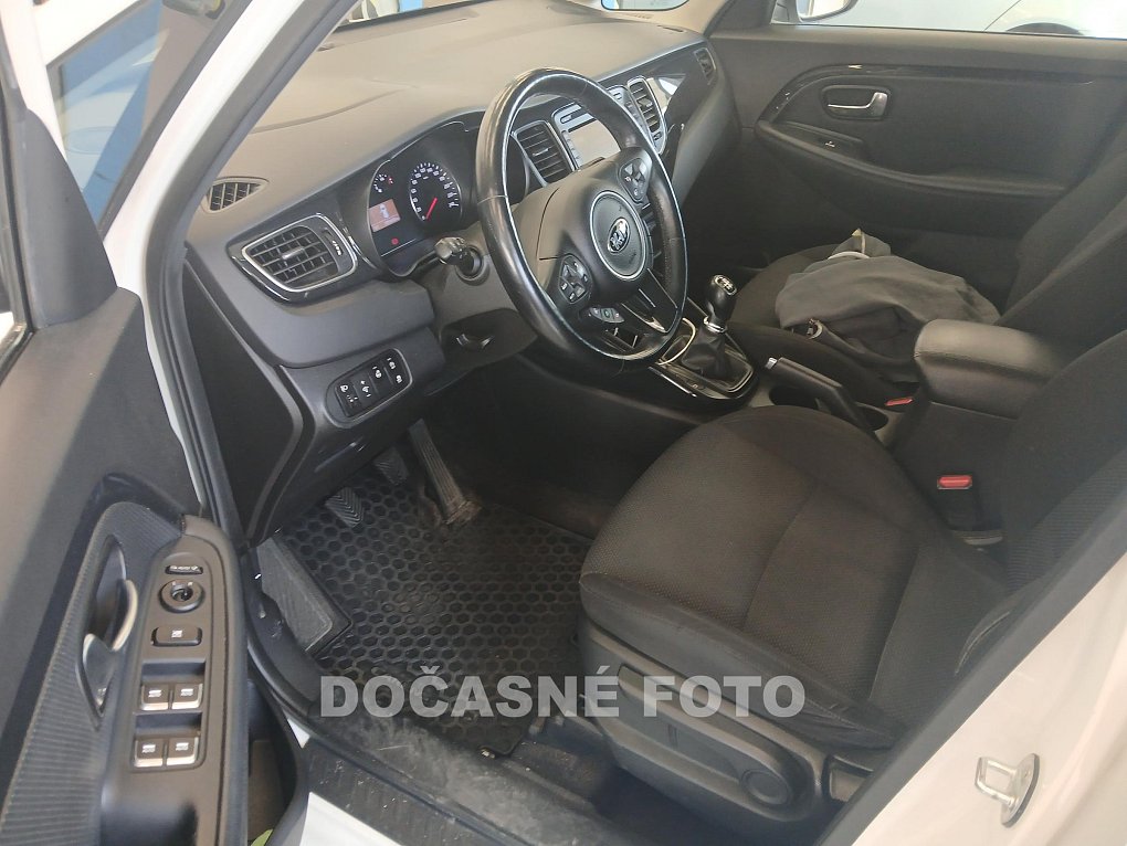 Kia Carens 1.6 i 