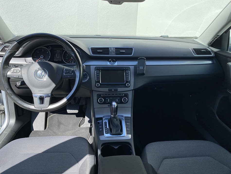 Volkswagen Passat 2.0 TDi Comfortline