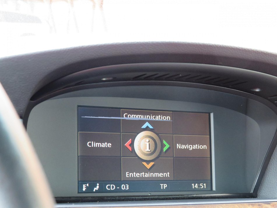 BMW Řada 5 2.2i  520i