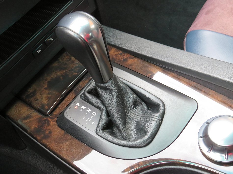 BMW Řada 5 2.2i  520i