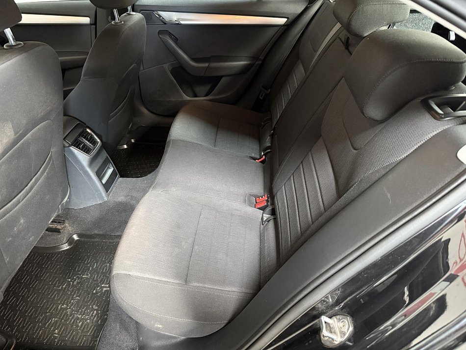 Škoda Octavia III 1.6 TDi 