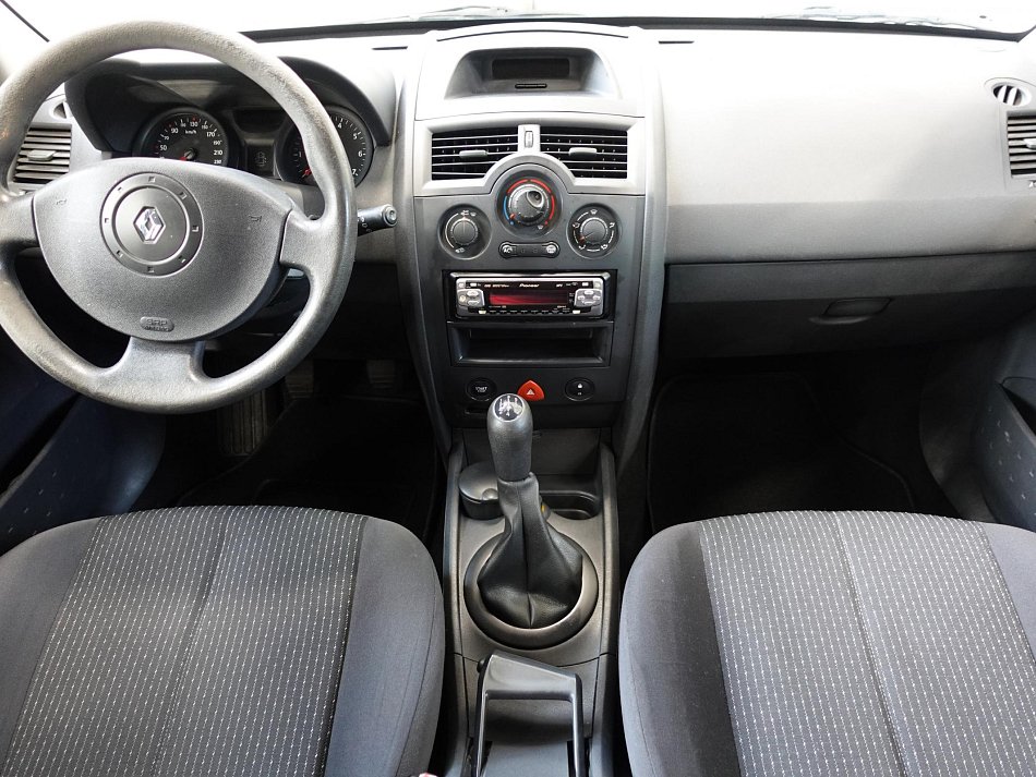 Renault Mégane 1.4i 