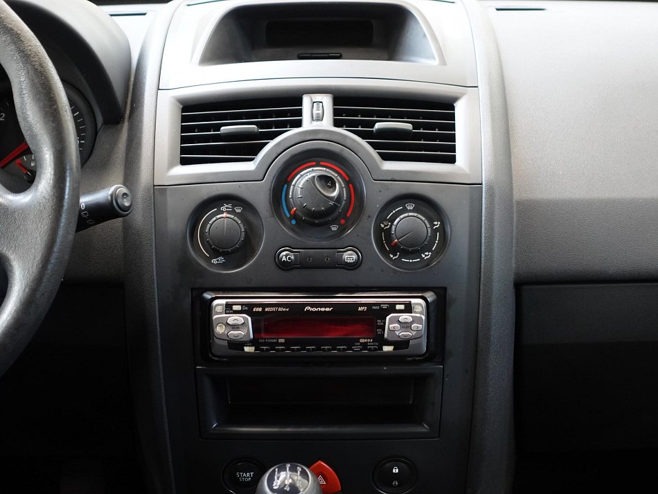 Renault Mégane 1.4i 