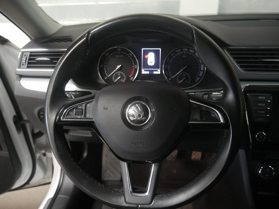 Škoda Superb III 2.0 TDi 