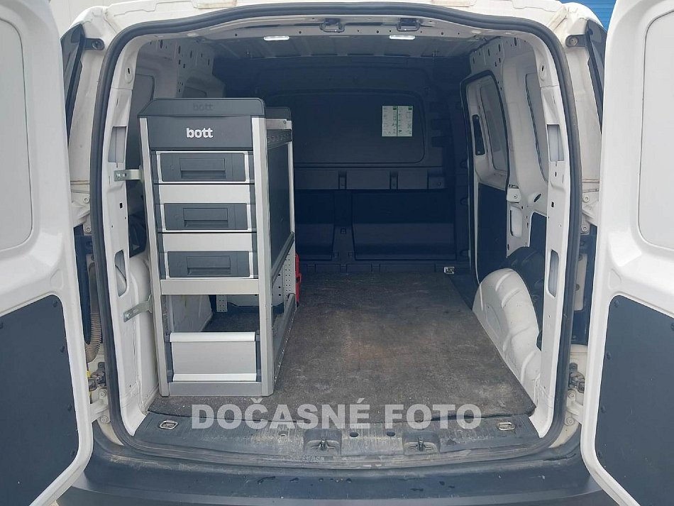 Volkswagen Caddy 2.0TDi 