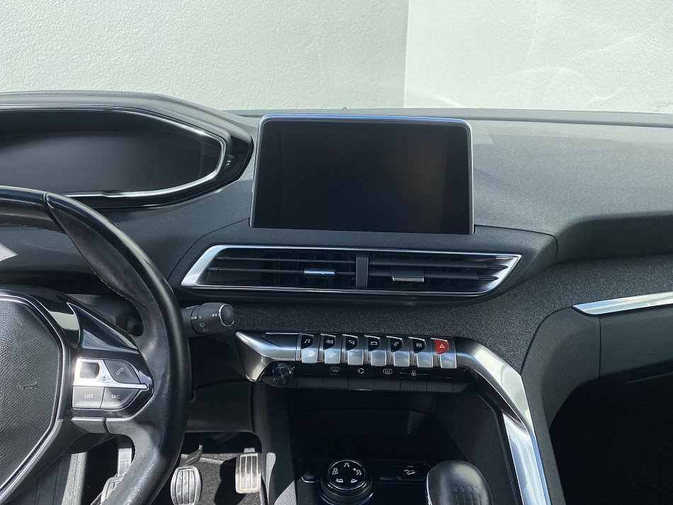 Peugeot 3008 2.0 HDi Allure