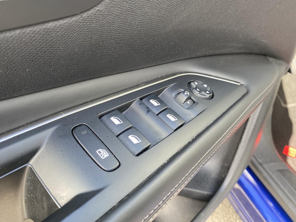Peugeot 3008 2.0 HDi Allure