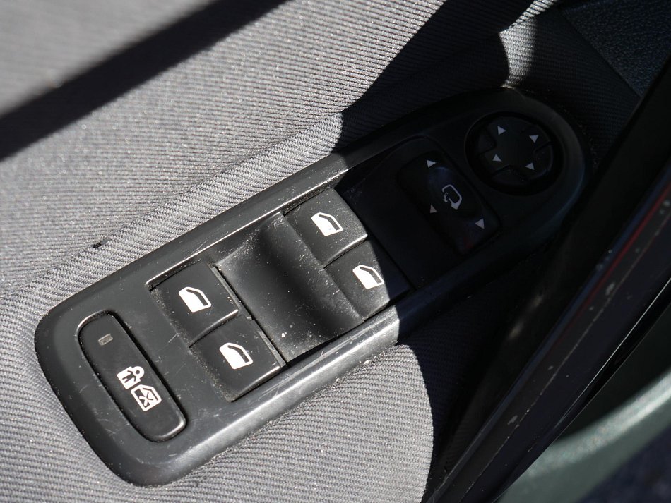 Peugeot 508 2.0 HDi 