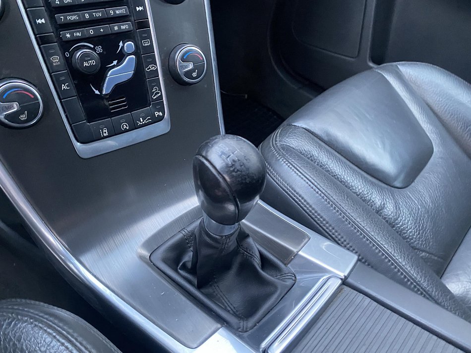 Volvo XC60 2.4 D5  4x4