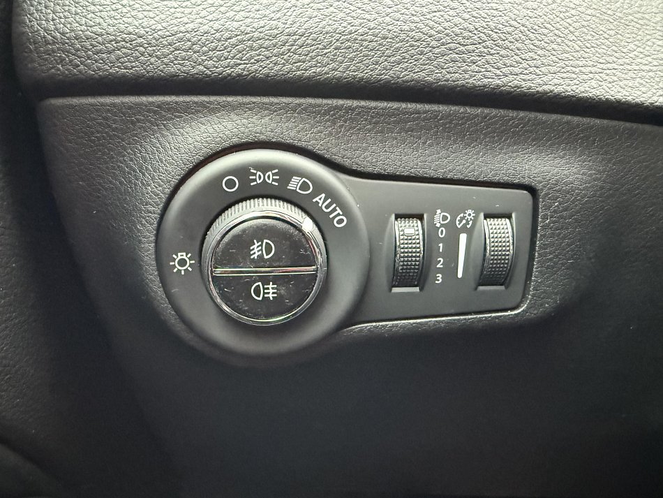 Jeep Compass 1.6M-Jet 