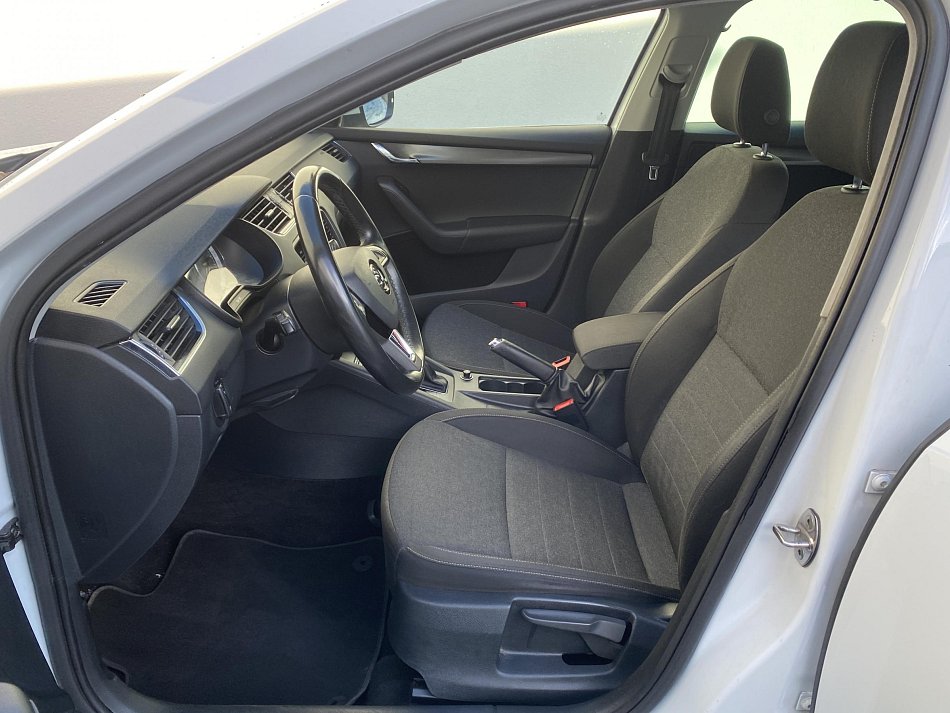 Škoda Octavia III 2.0 TDi Scout 4x4