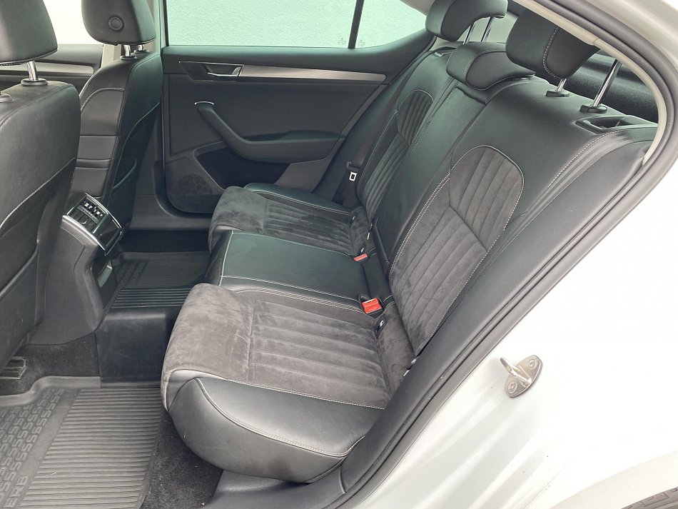 Škoda Superb III 2.0 TSi Style