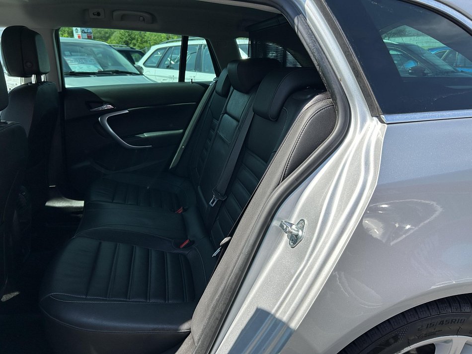 Opel Insignia 2.0CDTi 