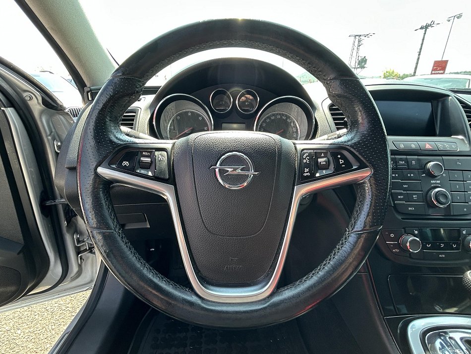 Opel Insignia 2.0CDTi 