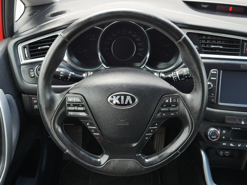 Kia Ceed 1.6 GDi 