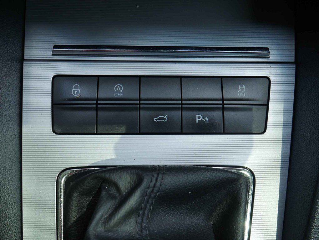 Škoda Octavia III 2.0TDi Elegance 4x4