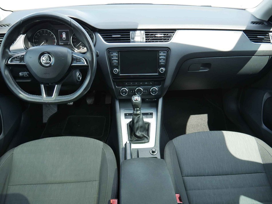 Škoda Octavia III 2.0TDi Elegance 4x4