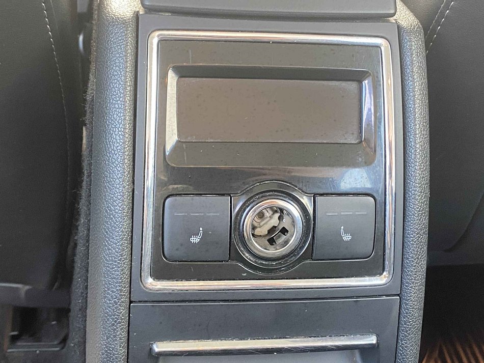 Škoda Superb II 2.0 TDi Elegance