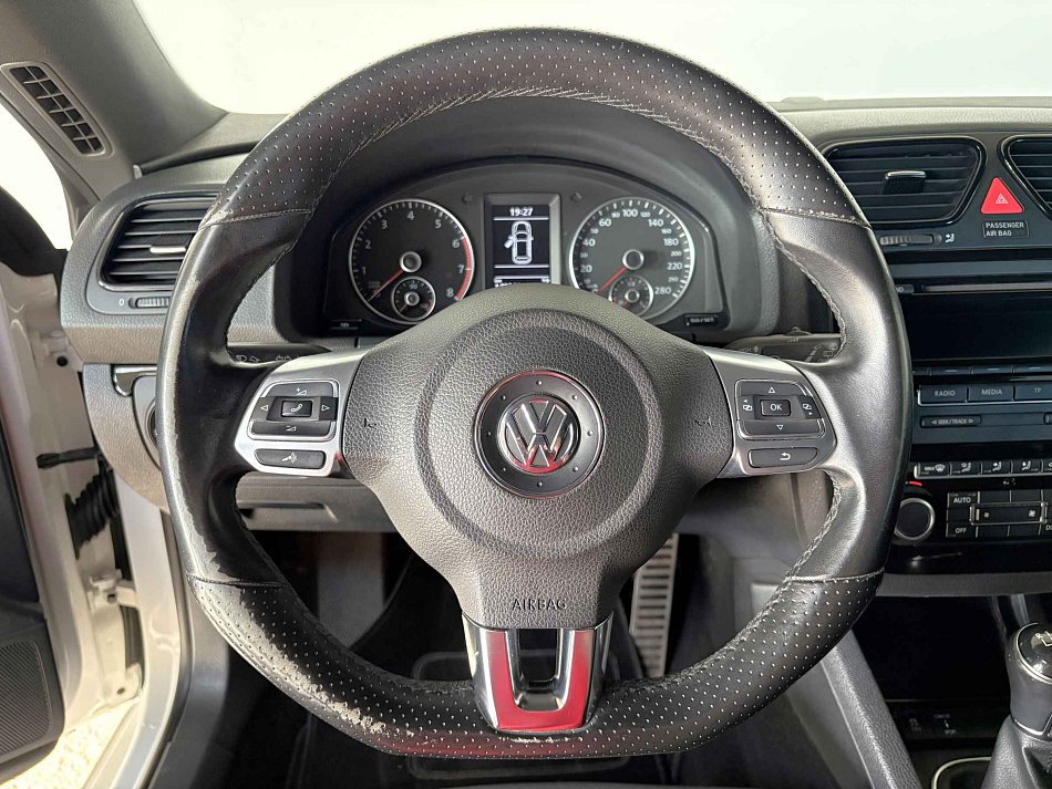Volkswagen Scirocco 2.0 tsi 