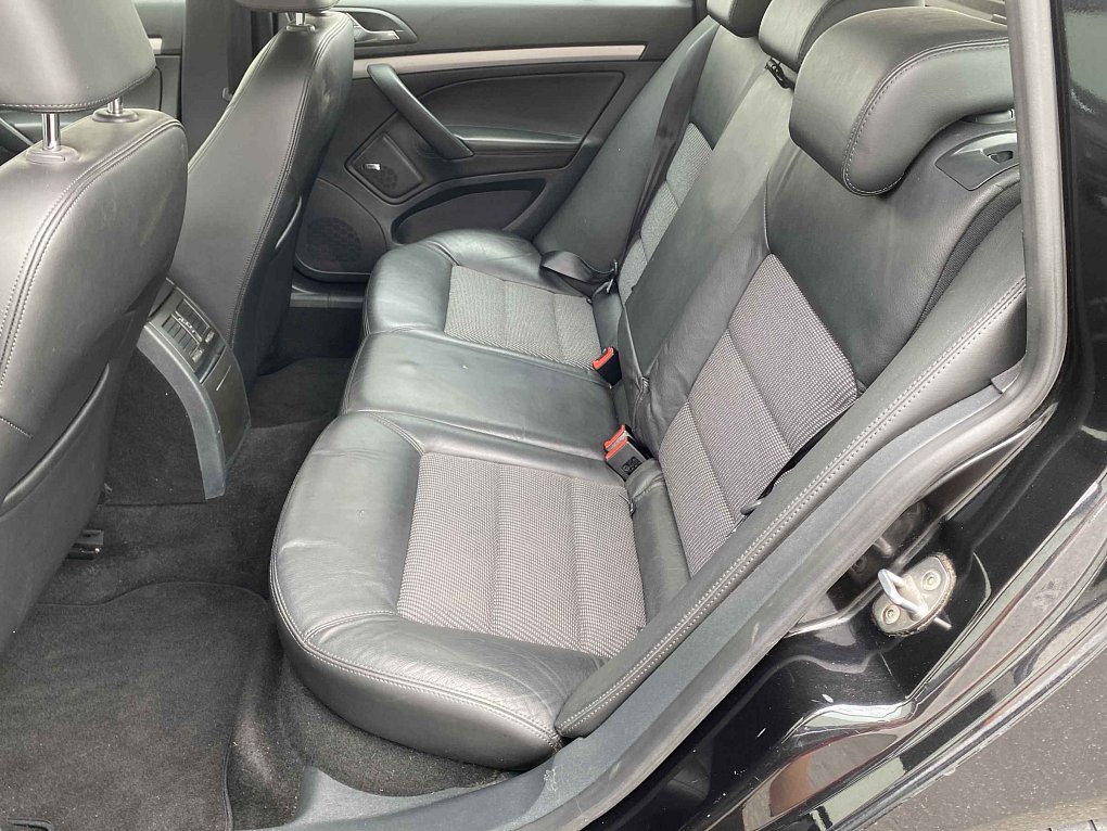 Škoda Octavia II 2.0 TDi Elegance