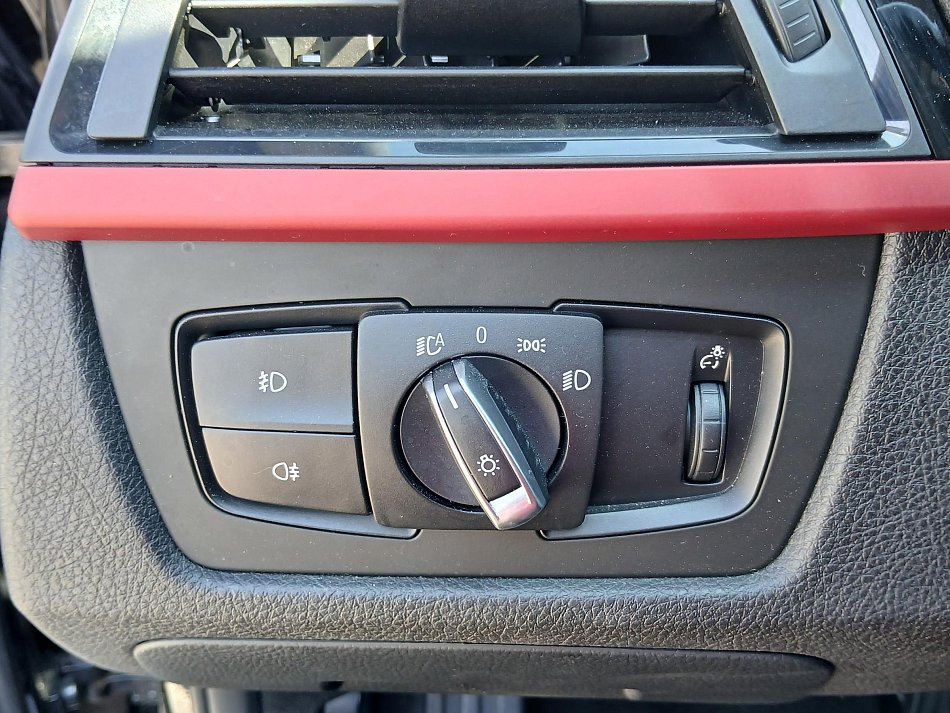 BMW Řada 3 2.0 D  xD