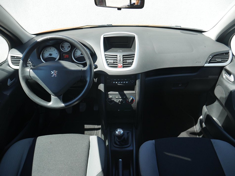 Peugeot 207 1.4 HDi 