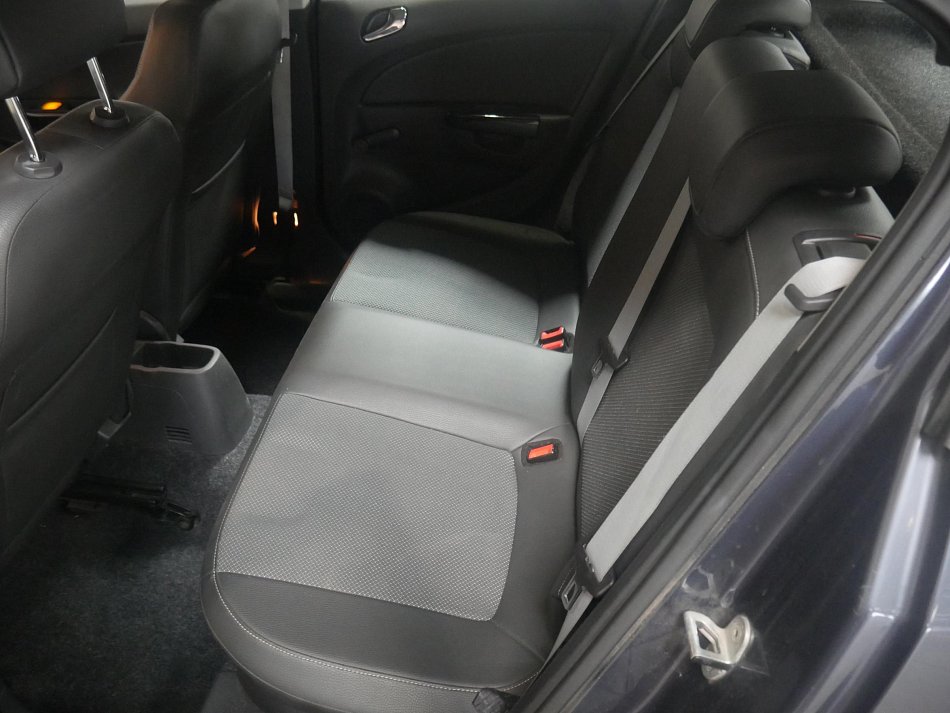 Opel Corsa 1.4 16V 