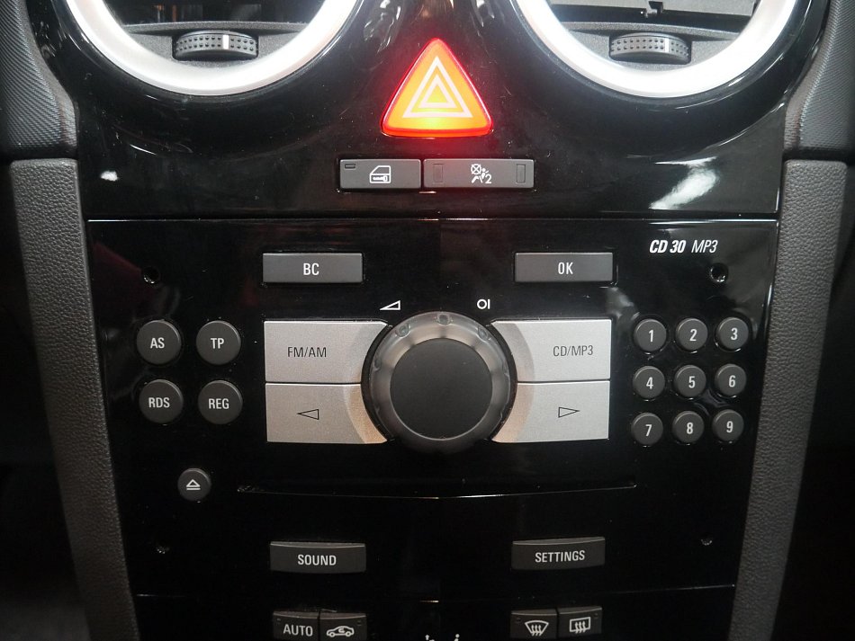 Opel Corsa 1.4 16V 