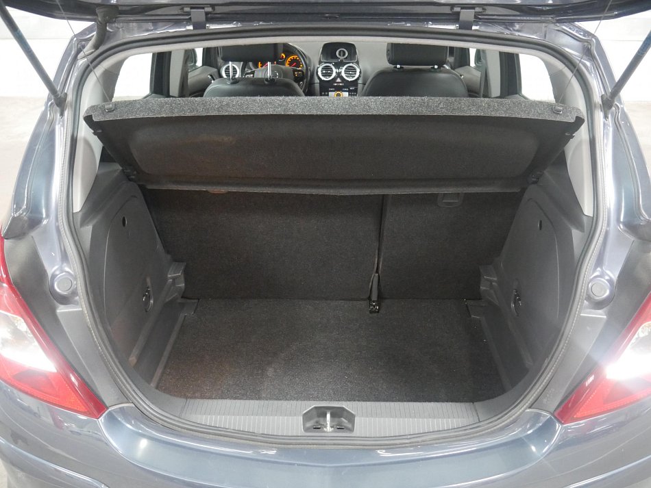 Opel Corsa 1.4 16V 