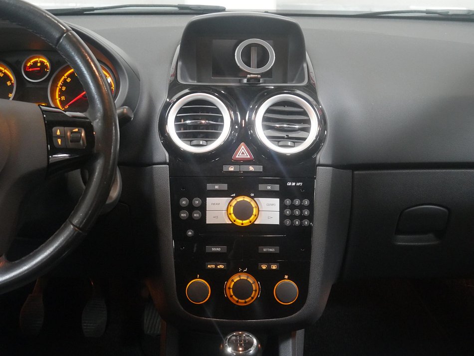 Opel Corsa 1.4 16V 