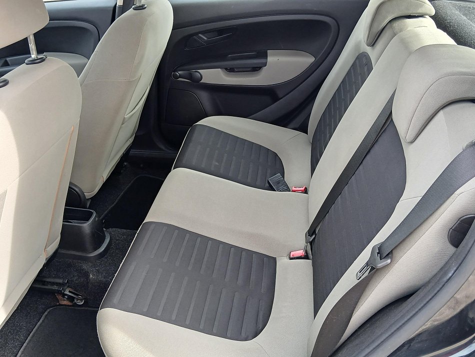 Fiat Punto 1.2i 