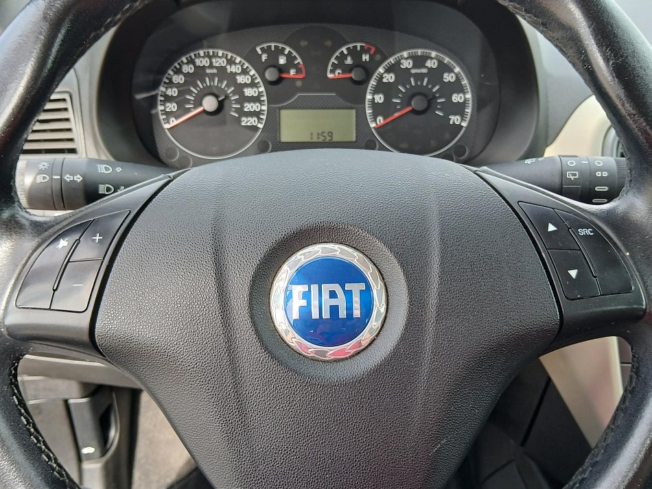 Fiat Punto 1.2i 