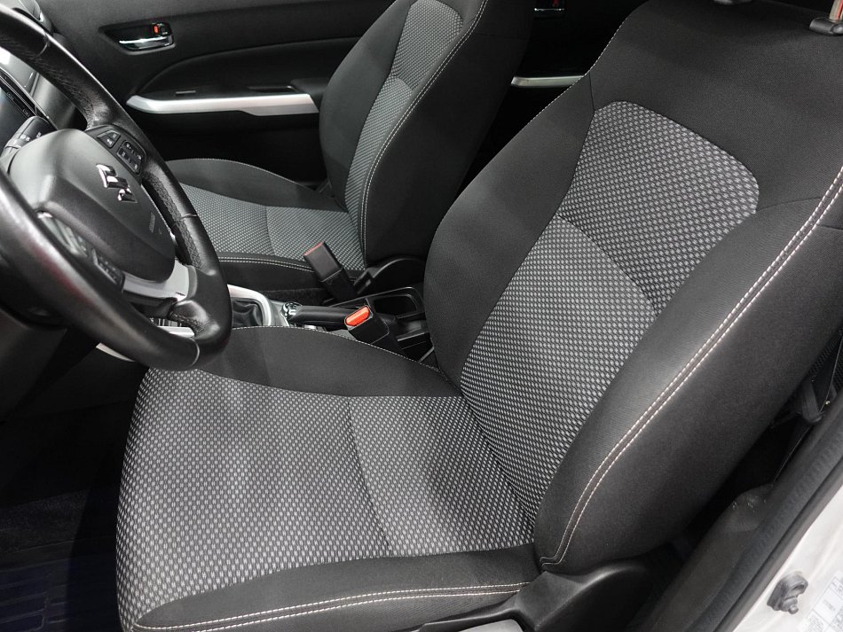 Suzuki Vitara 1.6 DDiS  4x4