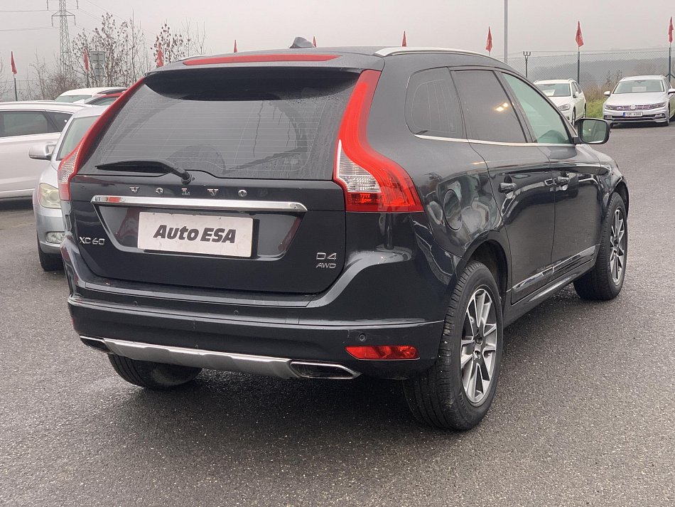 Volvo XC60 2.4 D4 Summum AWD