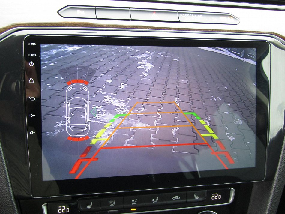 Volkswagen Passat 2.0 TDi 