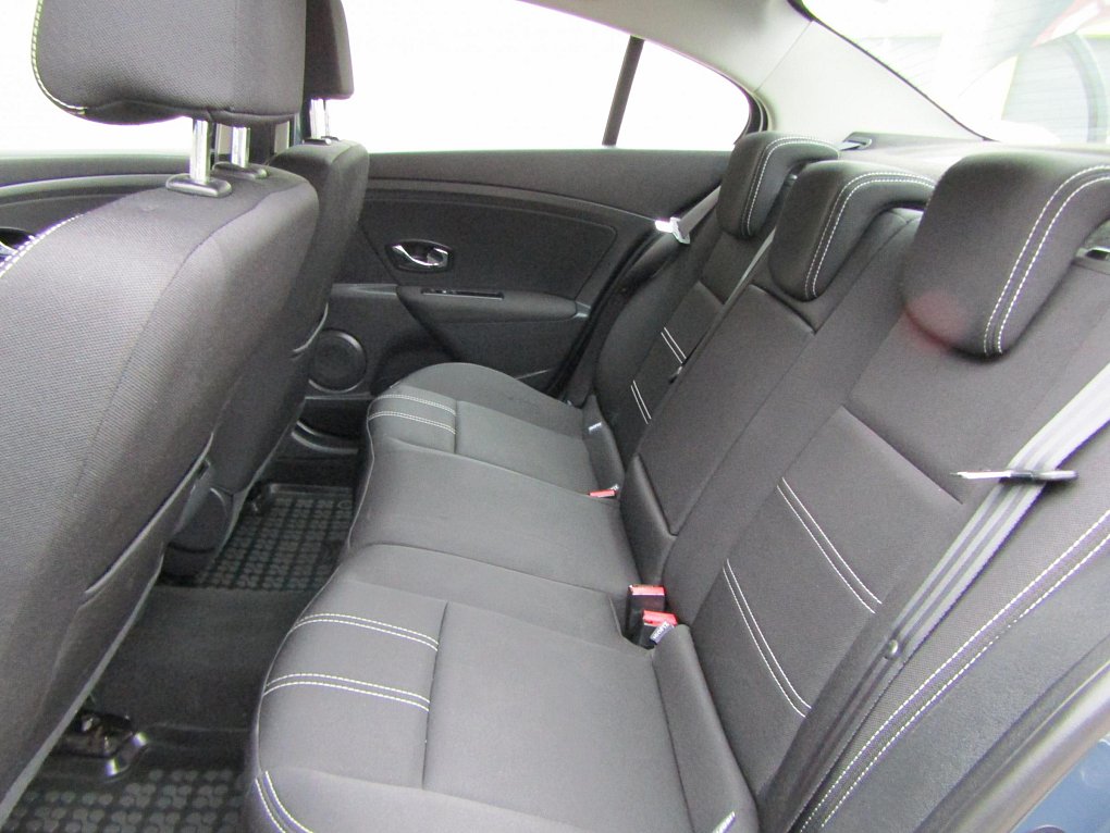 Renault Fluence 1.6 i 16V 