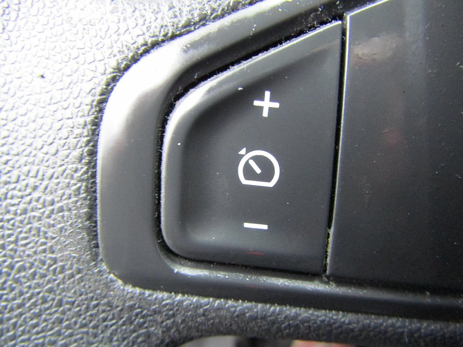 Renault Fluence 1.6 i 16V 