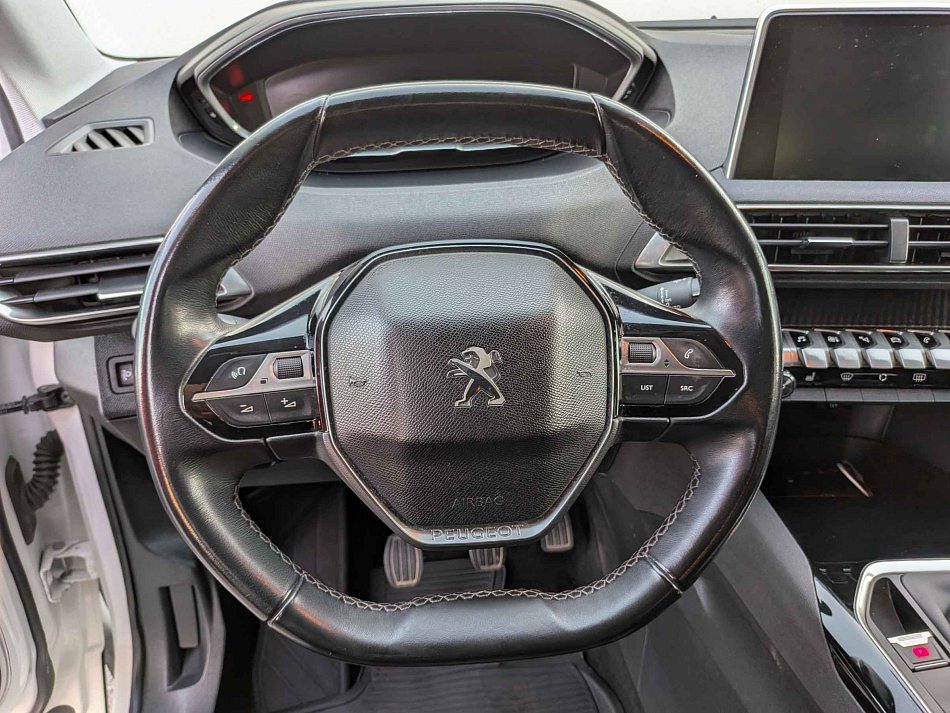 Peugeot 3008 1.6HDi 