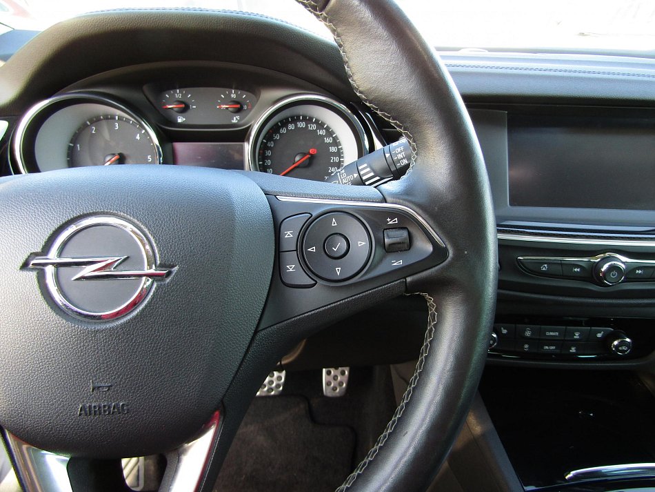 Opel Insignia 2.0CDTI 