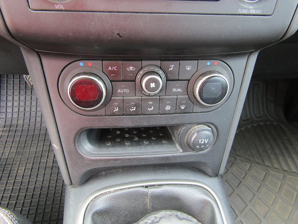 Nissan Qashqai 2.0 dci 