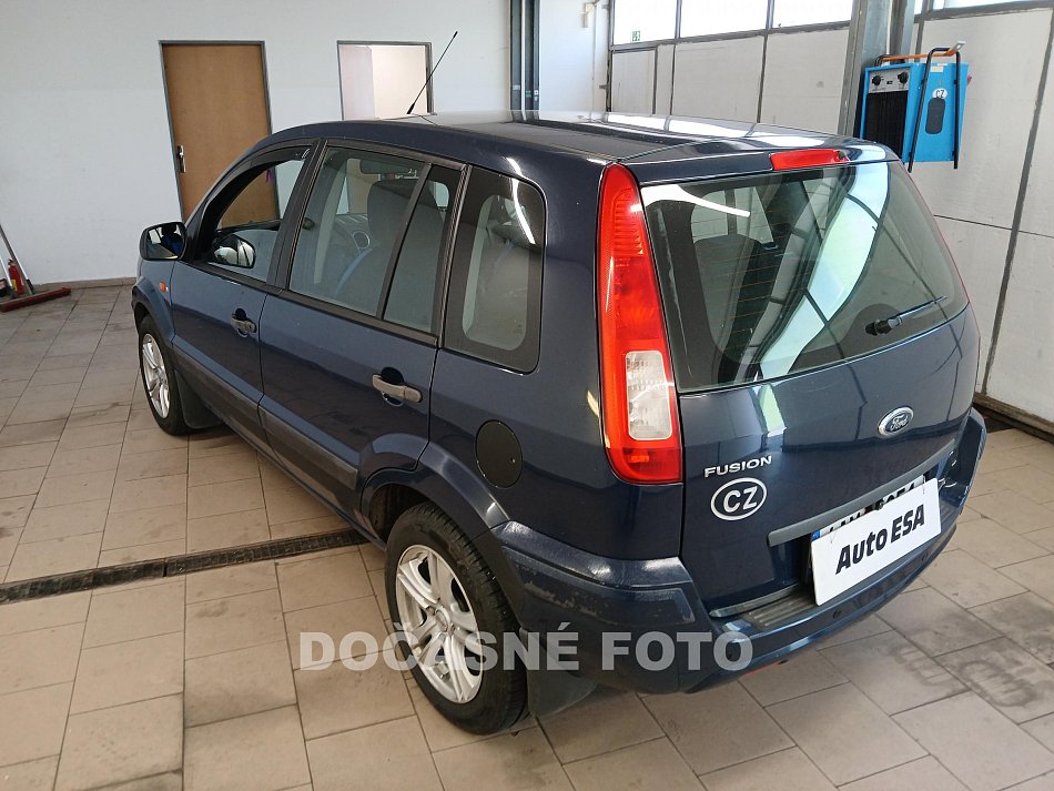 Ford Fusion 1.4 i 