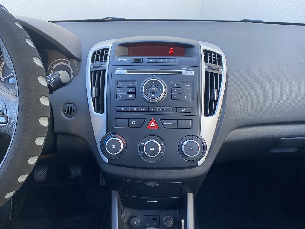 Kia Ceed 1.4i Spirit