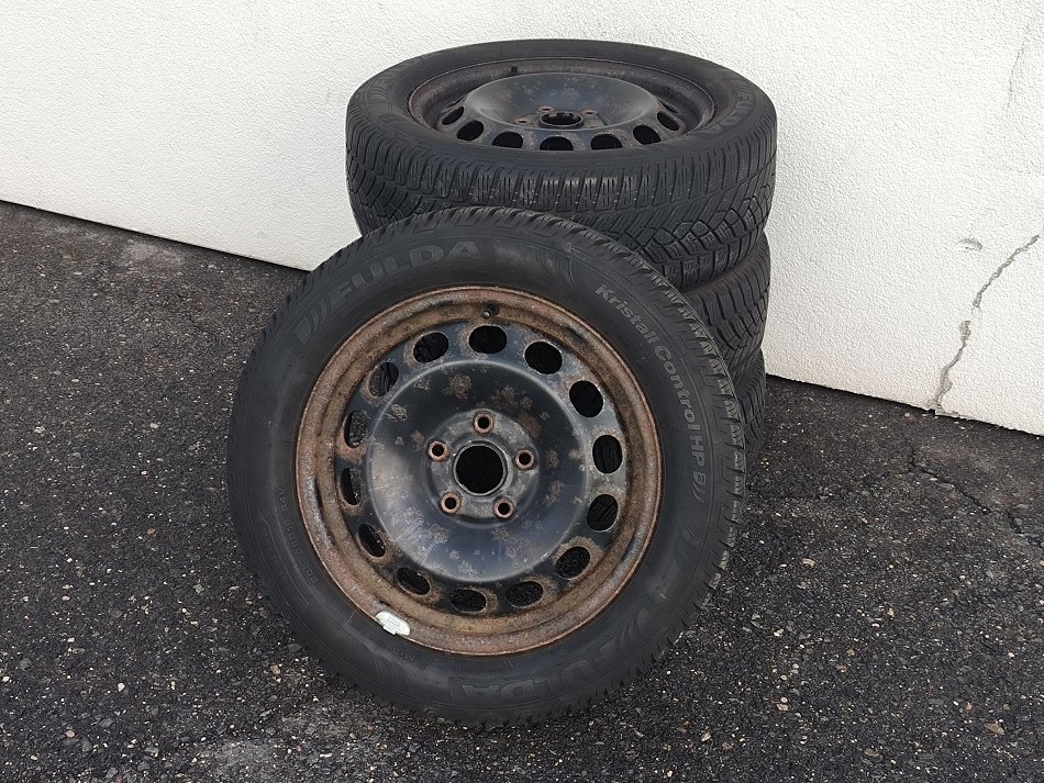 Volkswagen Caddy 2.0TDi Comfortline MAXi 7míst