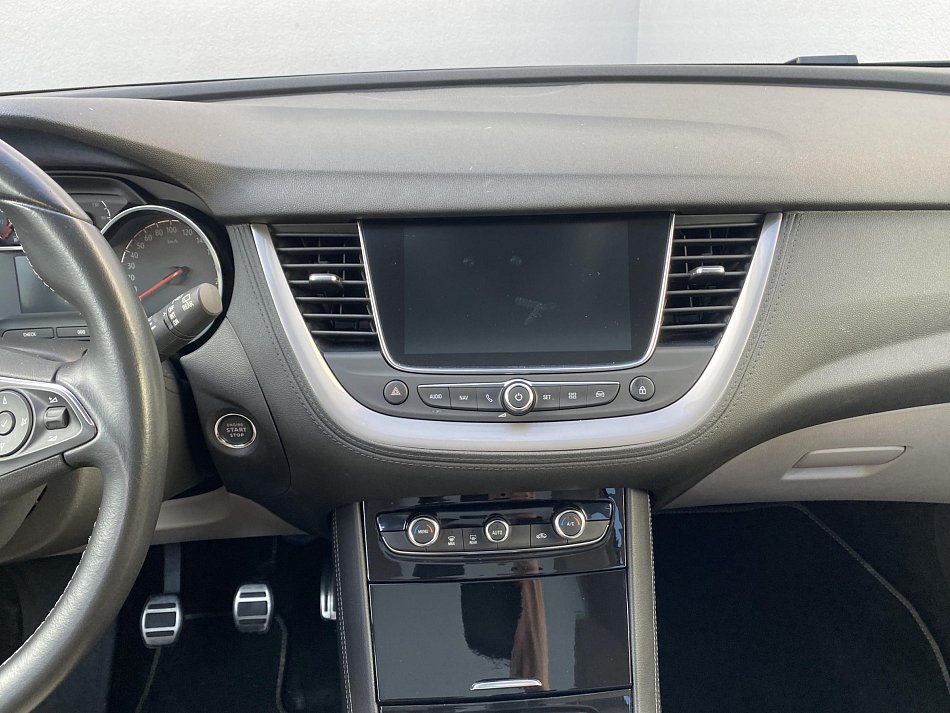 Opel Grandland X 1.2 T Innovation