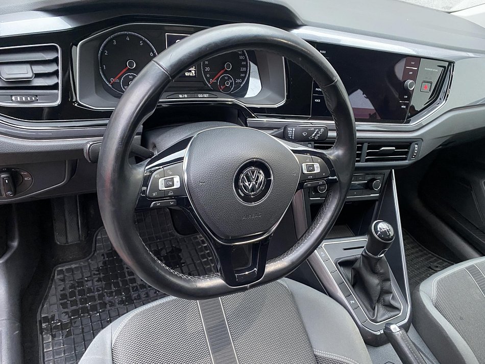 Volkswagen Polo 1.0 TSi Highline