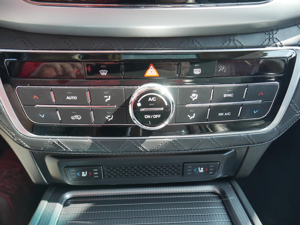 SsangYong Rexton 2.2 CRDi  4x4, 7míst