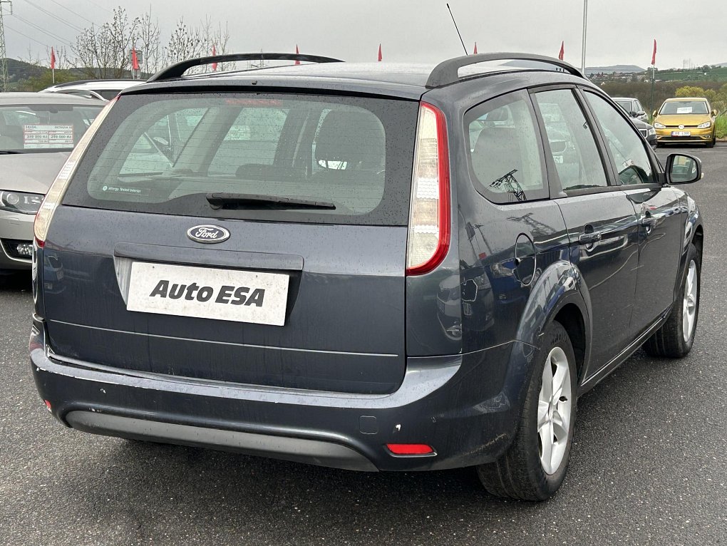 Ford Focus 1.6 16V 